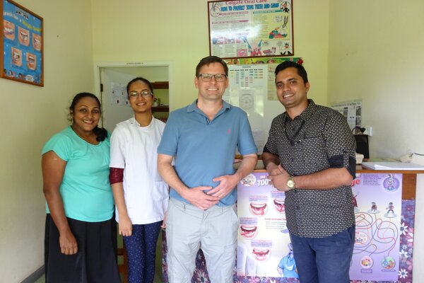 Adentica Family Dentists Caloundra reaches out to Fiji Community Dentist